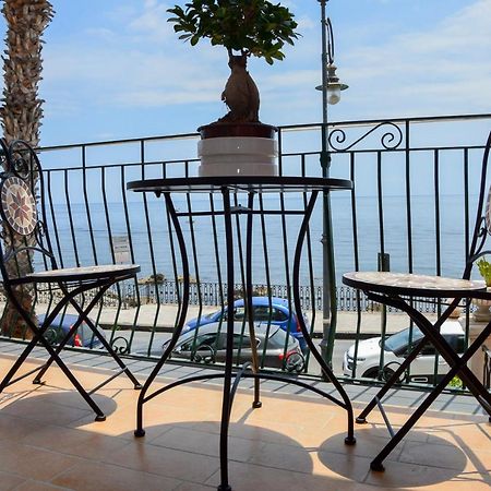 Апартаменти Sun Sea House Taormina Джардіні-Наксос Екстер'єр фото