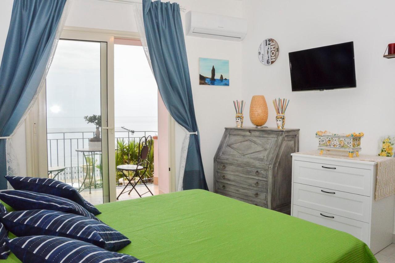 Апартаменти Sun Sea House Taormina Джардіні-Наксос Екстер'єр фото
